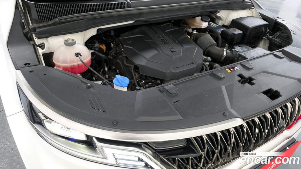 Kia Carnival 7-Seater Signature, 2022