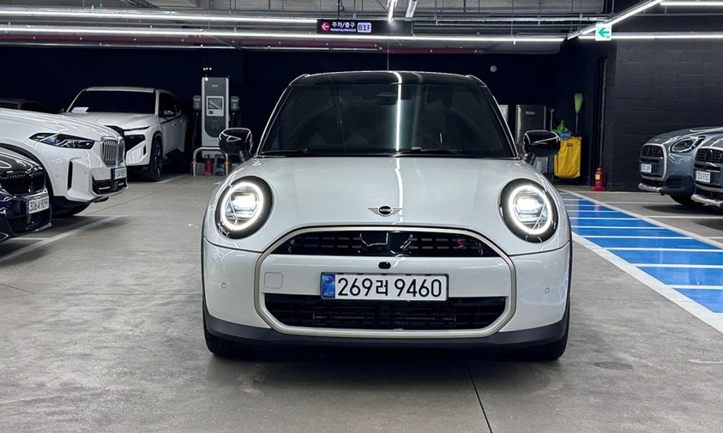 Mini Cooper 5 Door Favoured, 2025