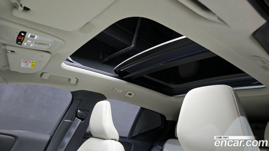Volvo XC40 B4 Ultimate Bright, 2024