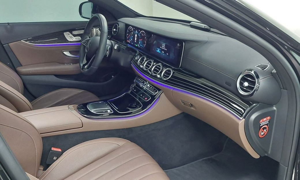 Mercedes-Benz E-Class E450 4MATIC Exclusive, 2023