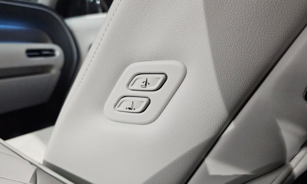Hyundai Palisade Gasoline 2.5T 2WD 7-Seater, 2025