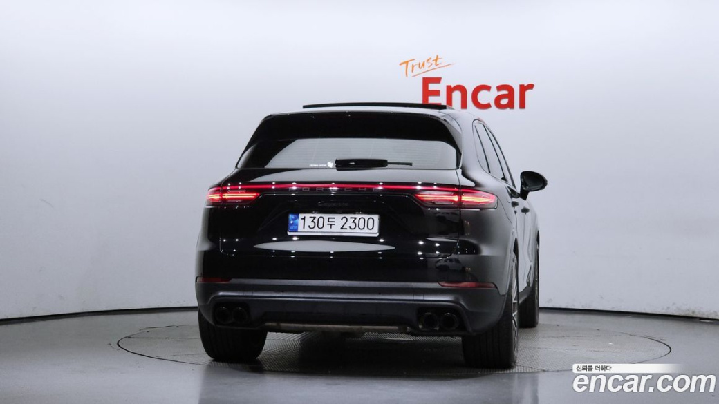 Porsche Cayenne 3.0 PLATINUM EDITION, 2023