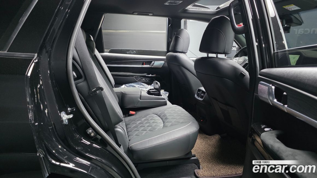 Kia Mohave Diesel 3.0 4WD 5-Seater, 2023