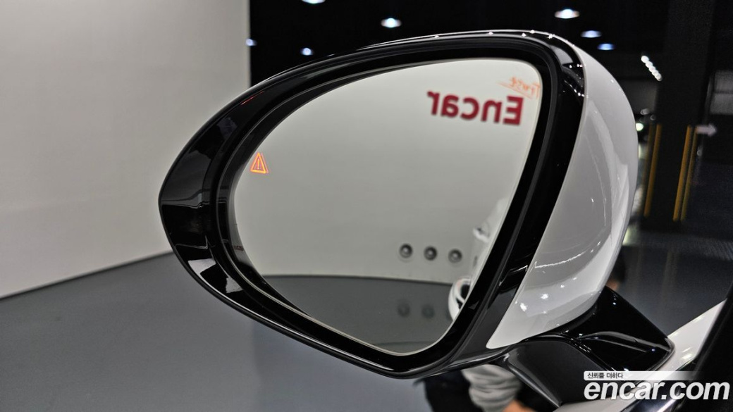Genesis GV70 2.5T Gasoline AWD, 2025