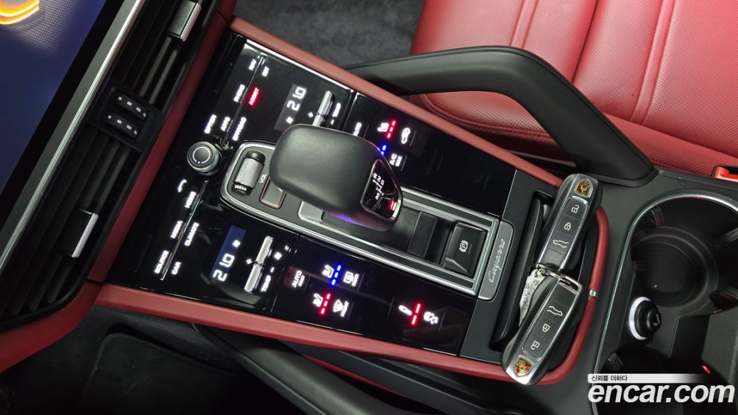 Porsche Cayenne 3.0 PLATINUM EDITION, 2022