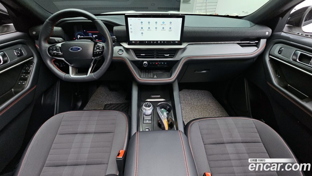 Ford Explorer 2.3 ST-Line 4WD, 2025