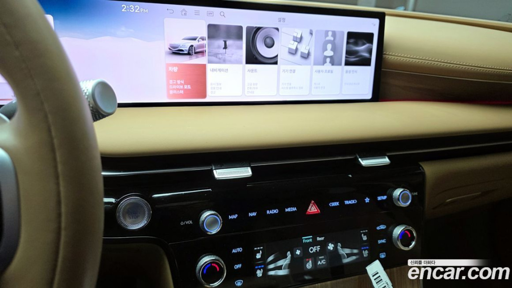 Genesis G80 Gasoline 2.5 Turbo 2WD, 2025