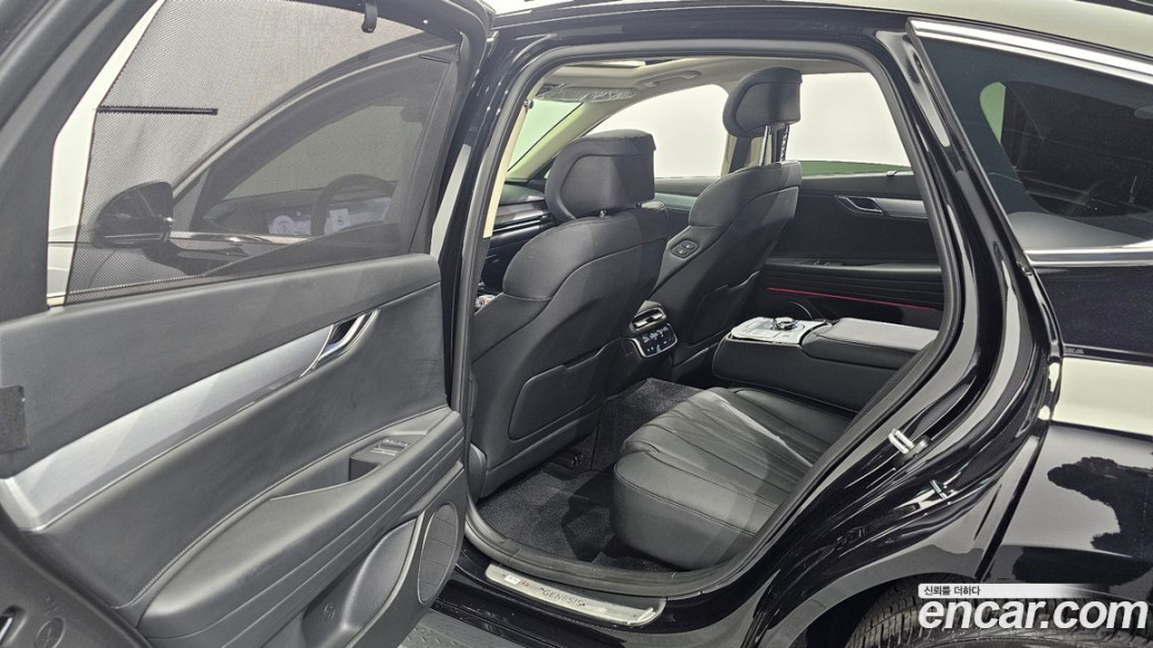 Genesis G80 Gasoline 2.5 Turbo AWD, 2025
