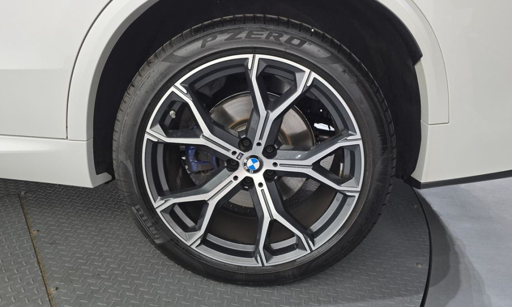 BMW X5 xDrive 30d M Sport, 2025