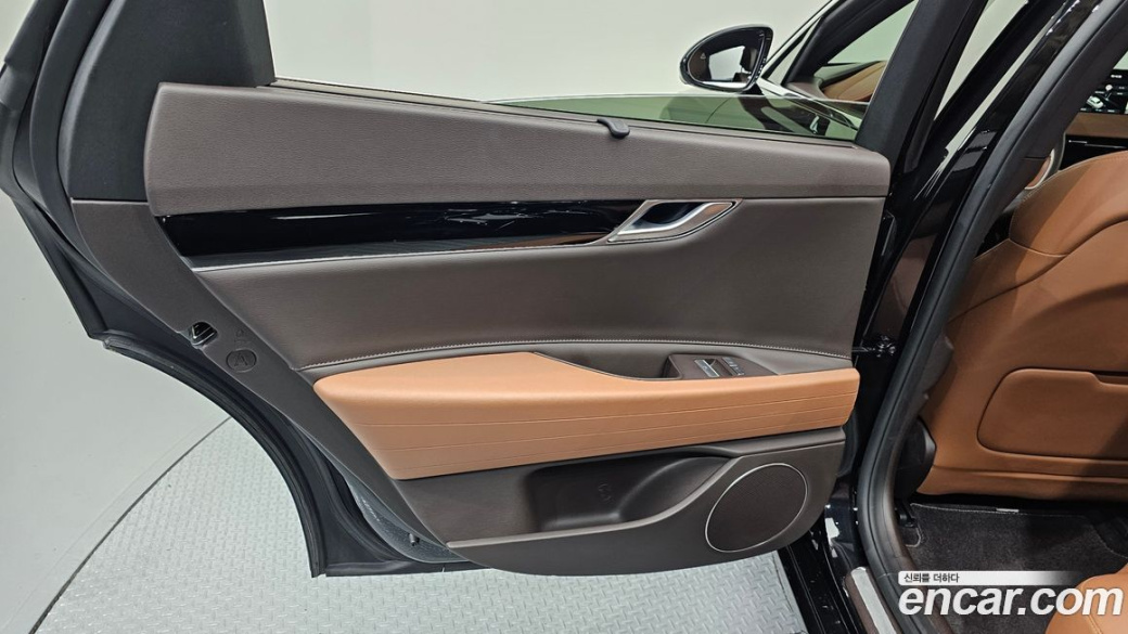 Genesis G80 Gasoline 2.5 Turbo AWD, 2024