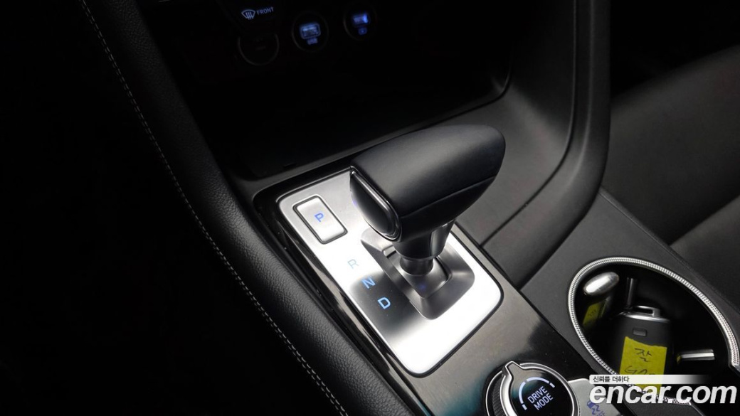Genesis G70 Gasoline 2.0T 4WD, 2022