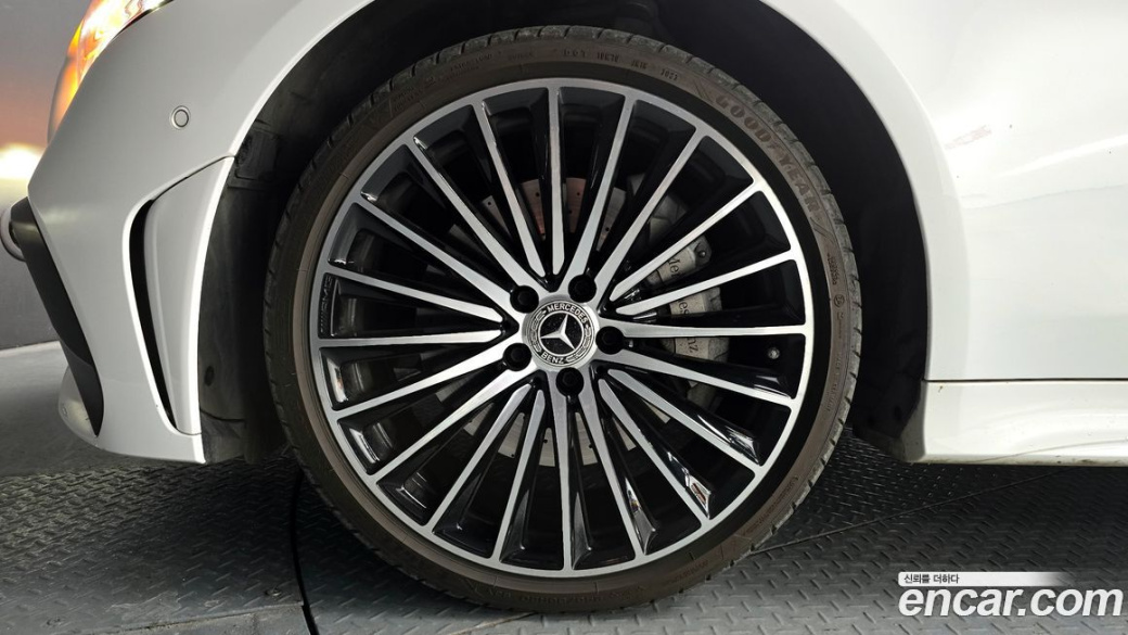 Mercedes-Benz CLS-Class CLS450 4MATIC, 2023