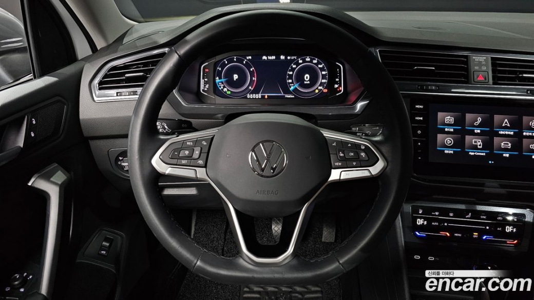 Volkswagen Tiguan 2.0 TSI Prestige, 2023