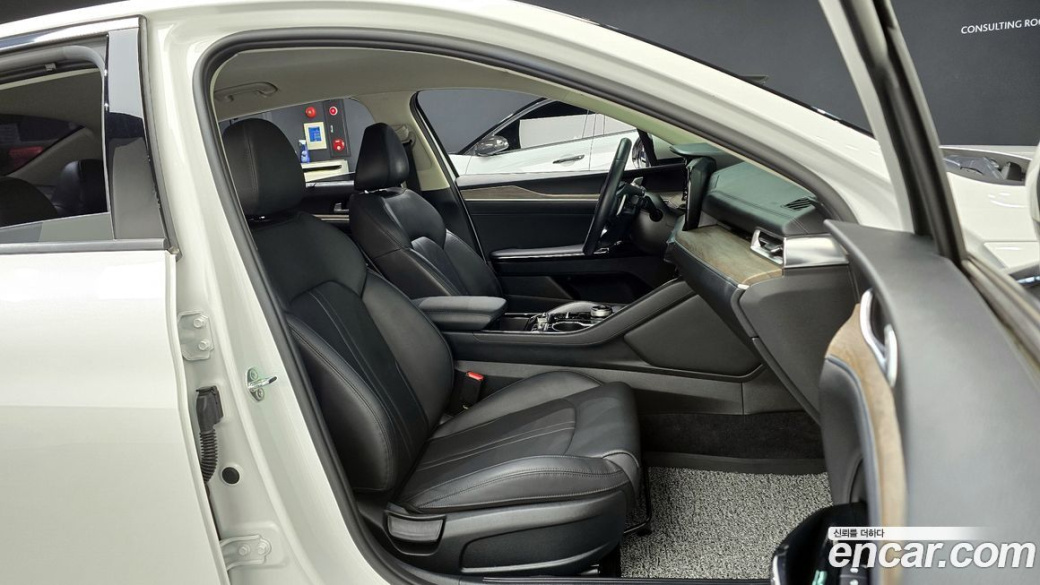 Kia K5 2.0, 2023