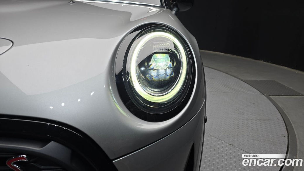 Mini Cooper Convertible Classic, 2024