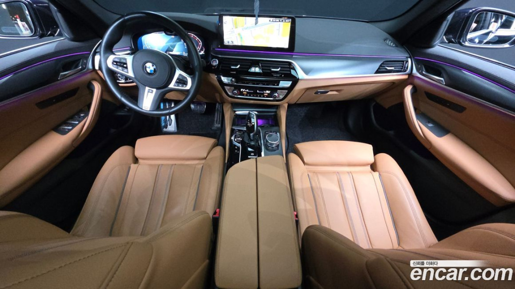 BMW 5-Series 520i M Sport, 2023