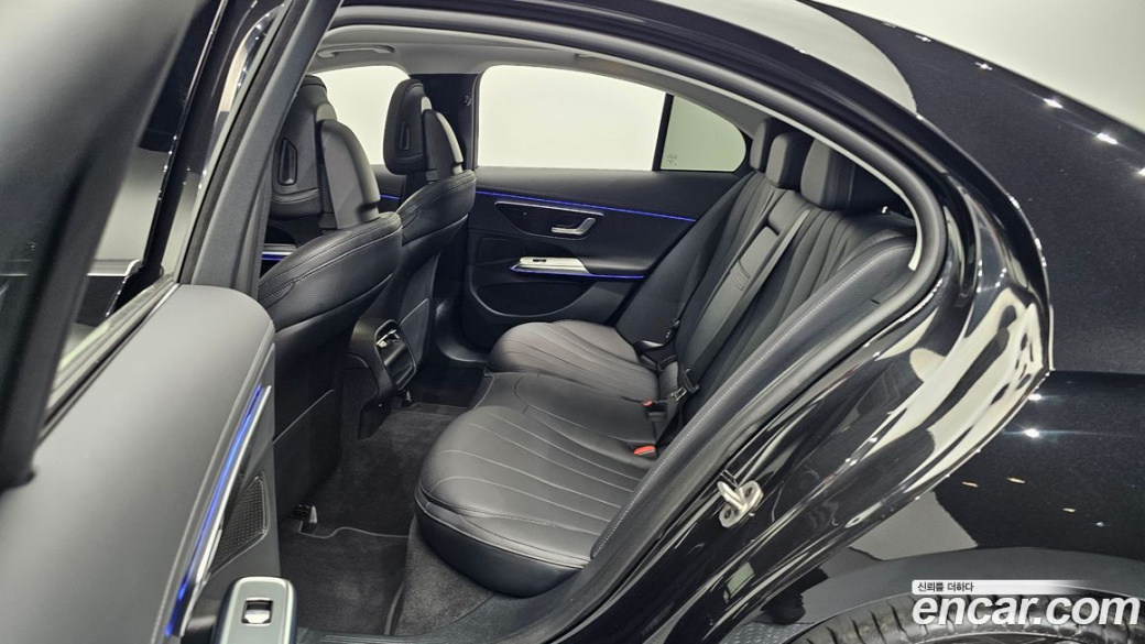 Mercedes-Benz E-Class E200 Avantgarde, 2025
