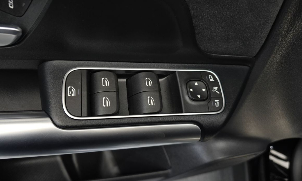 Mercedes-Benz GLA-Class GLA250 4MATIC, 2024
