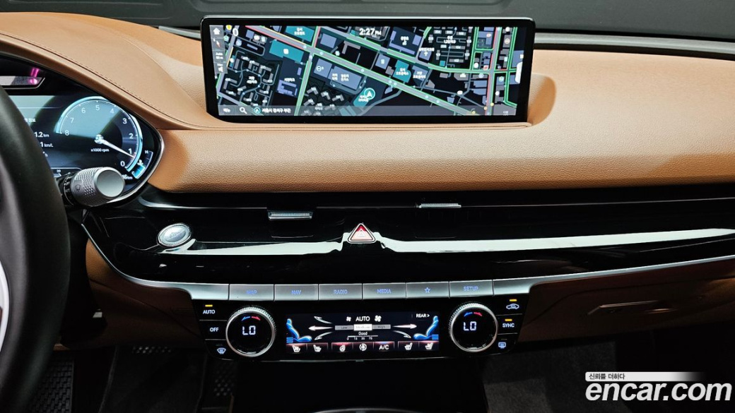 Genesis G80 Gasoline 2.5 Turbo AWD, 2022