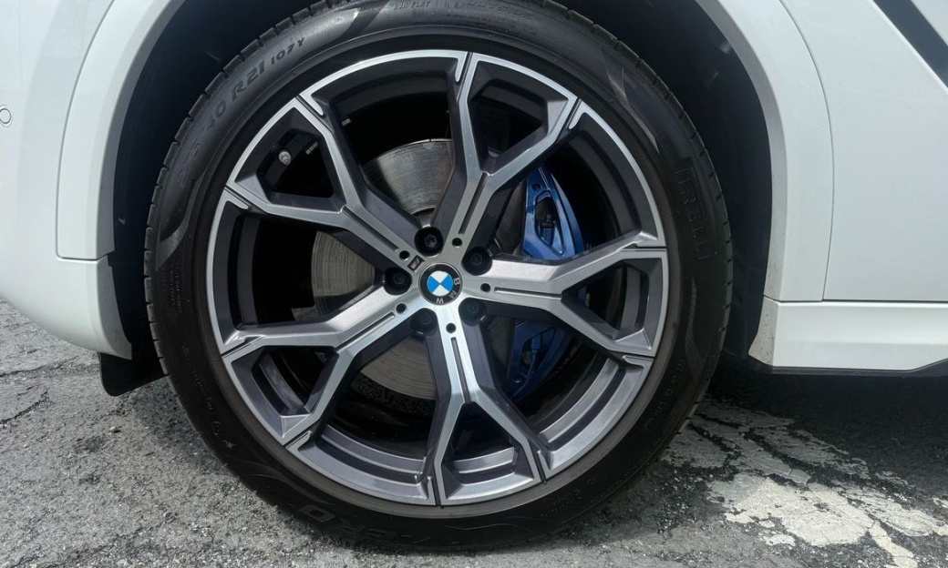 BMW X6 xDrive30d M Sport, 2024
