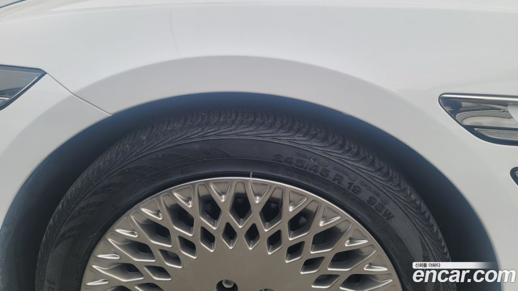 Genesis G80 Gasoline 2.5 Turbo AWD, 2023