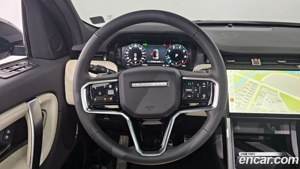 Land Rover Discovery Sport P250 Dynamic SE, 2024