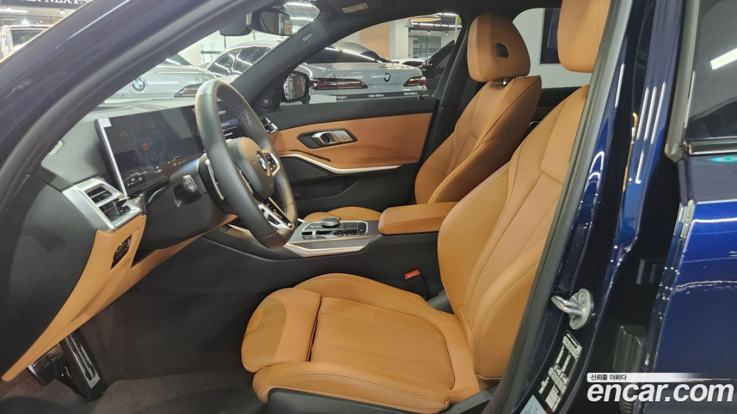 BMW 3-Series 320i M Sport, 2025