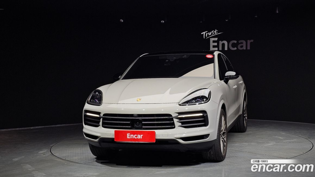 Porsche Cayenne 3.0 PLATINUM EDITION, 2022