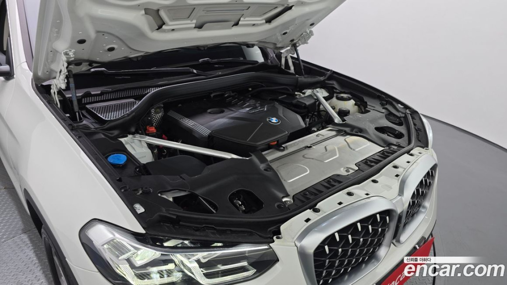 BMW X4 xDrive20i xLine, 2023