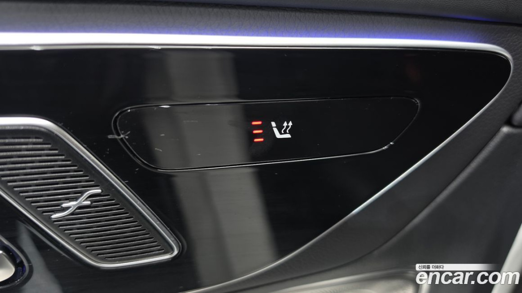 Mercedes-Benz GLC-Class GLC300 4MATIC AMG Line, 2024