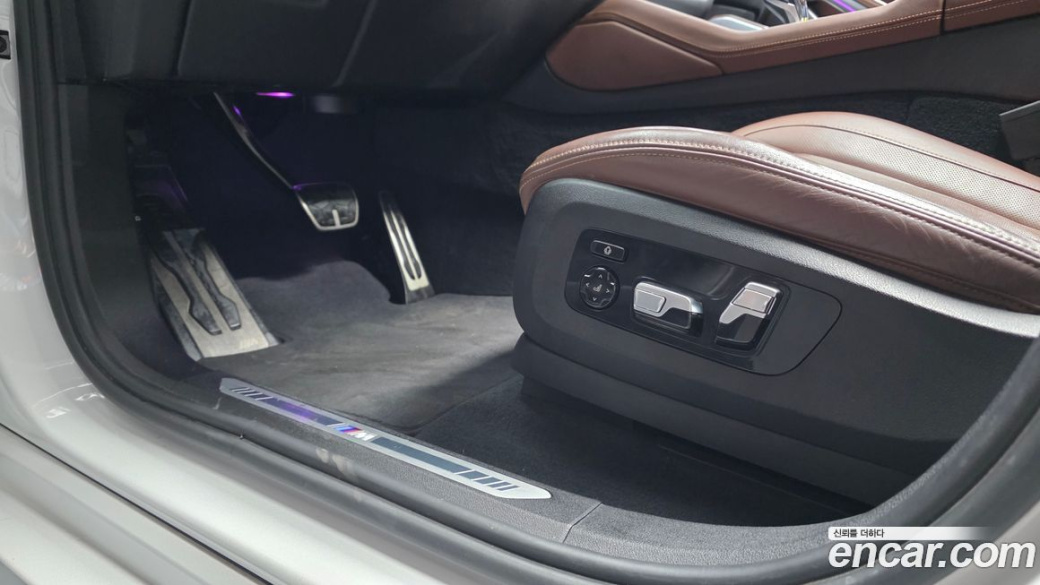 BMW X6 xDrive40i M Sport, 2023