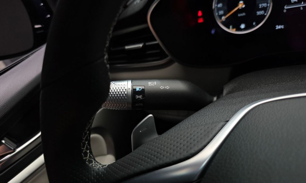 Genesis G70 Gasoline 2.5T 4WD, 2025