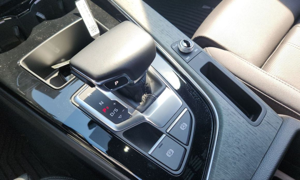 Audi A4 35 TDI Premium, 2023