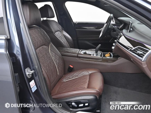 BMW 7-Series 740d xDrive Design Pure Excellence, 2020