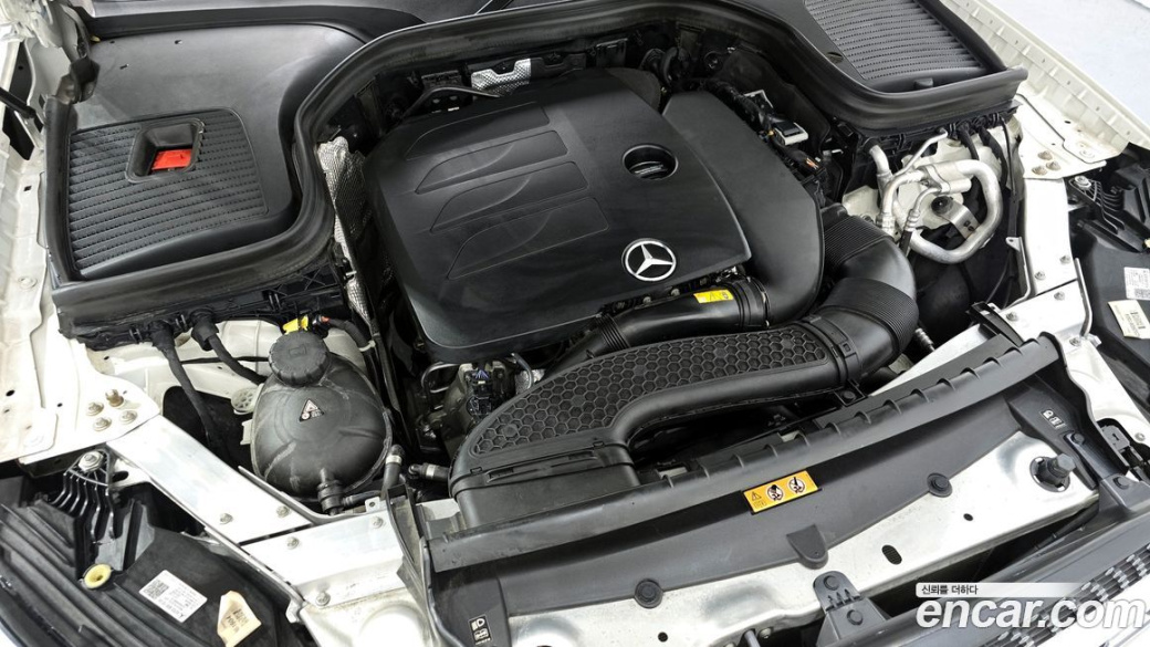 Mercedes-Benz GLC-Class GCL300 4MATIC Coupe, 2023