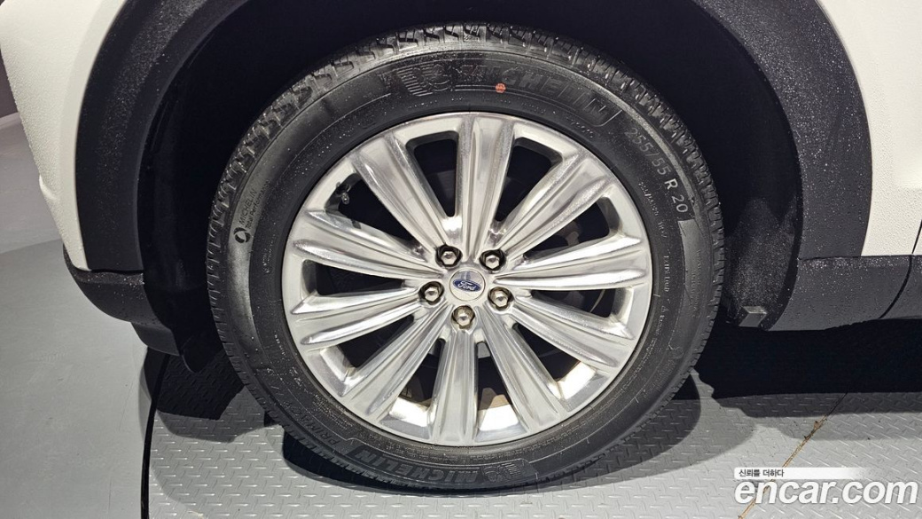 Ford Explorer 2.3 LimIted 4WD, 2021