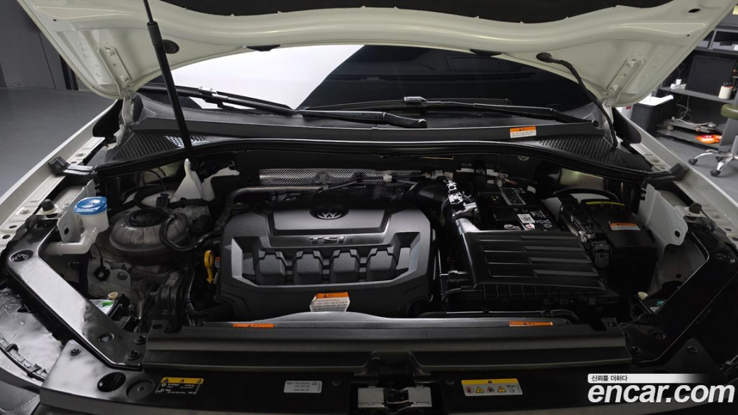 Volkswagen Tiguan 2.0 TSI Prestige, 2023