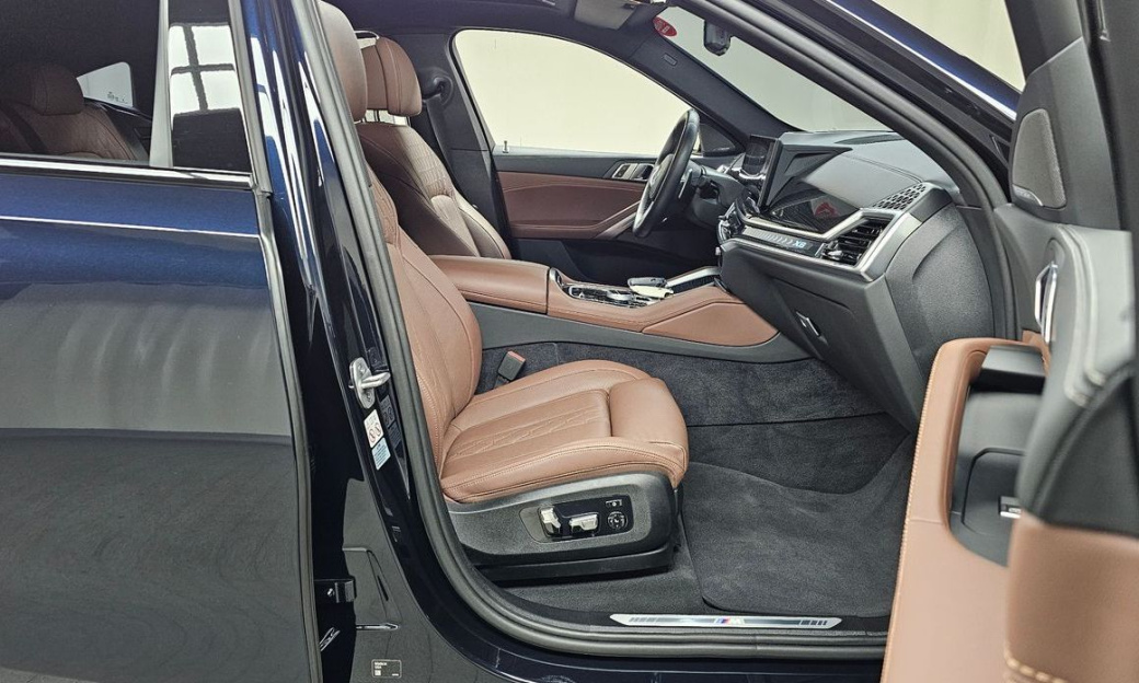 BMW X6 xDrive40i M Sport, 2024