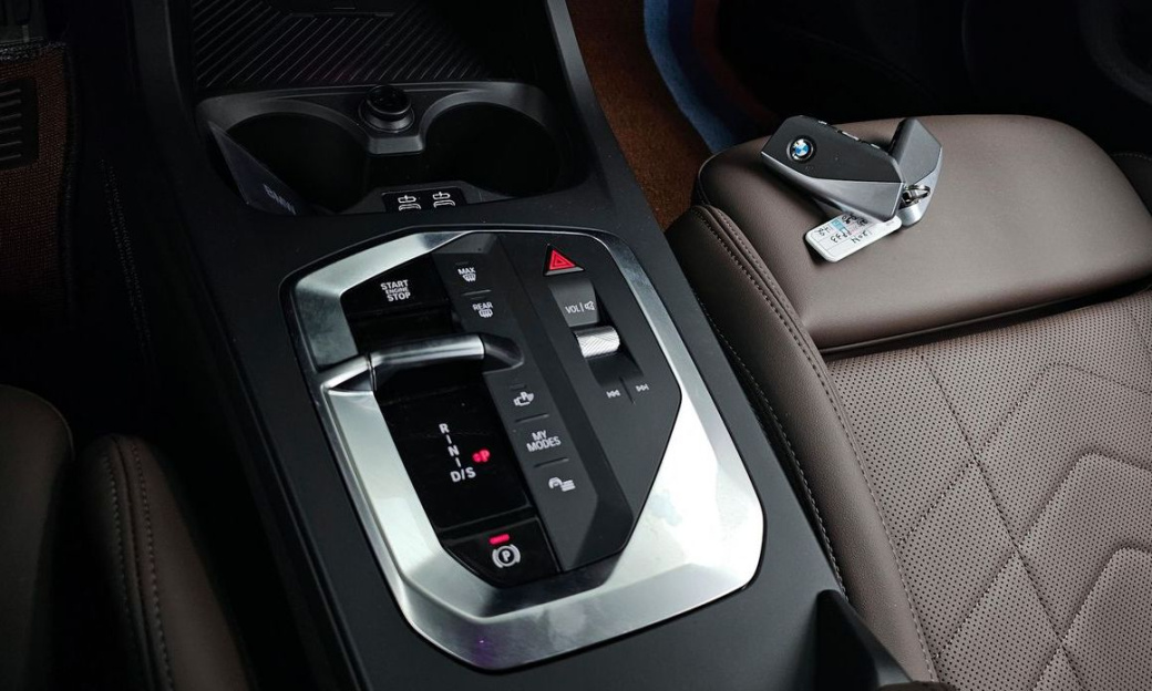 BMW 1-Series 120 M Sport, 2025