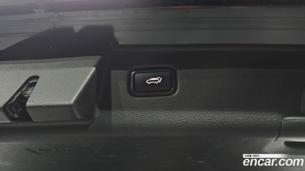 Kia Mohave Diesel 3.0 4WD 6-Seater, 2022