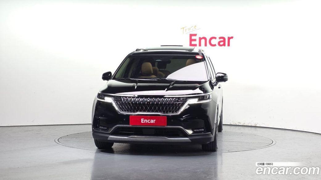 Kia Carnival 9-Seater Signature, 2023