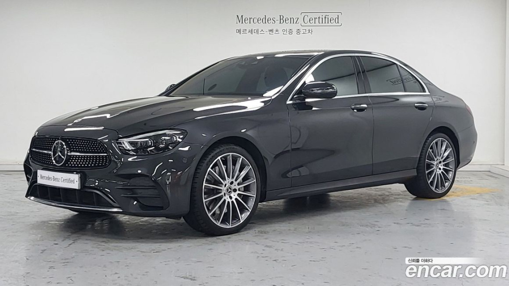 Mercedes-Benz E-Class E350 4MATIC AMG Line, 2022