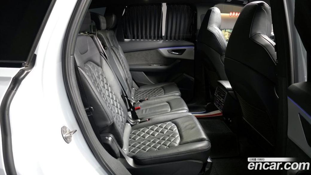 Audi Q7 55 TFSI Quattro Premium, 2022