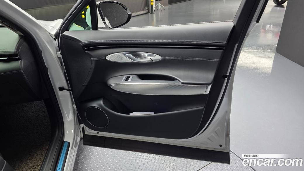 Genesis GV70 2.5T Gasoline 2WD, 2023