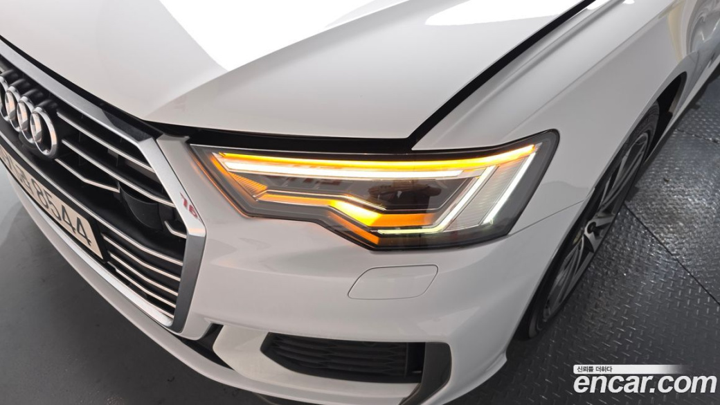 Audi A6 40 TDI Premium, 2022