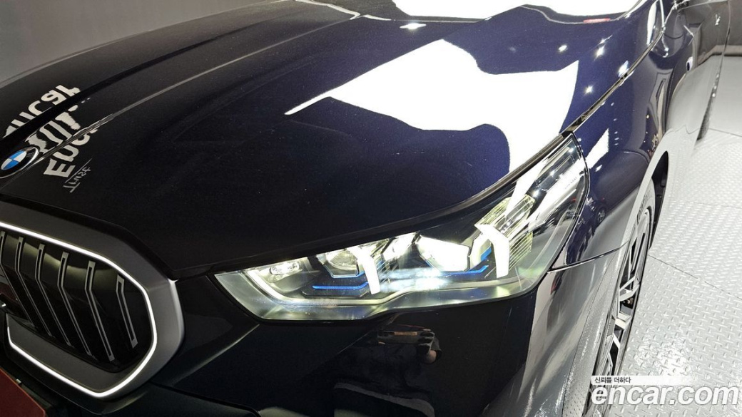 BMW 5-Series 520i M Sport, 2024