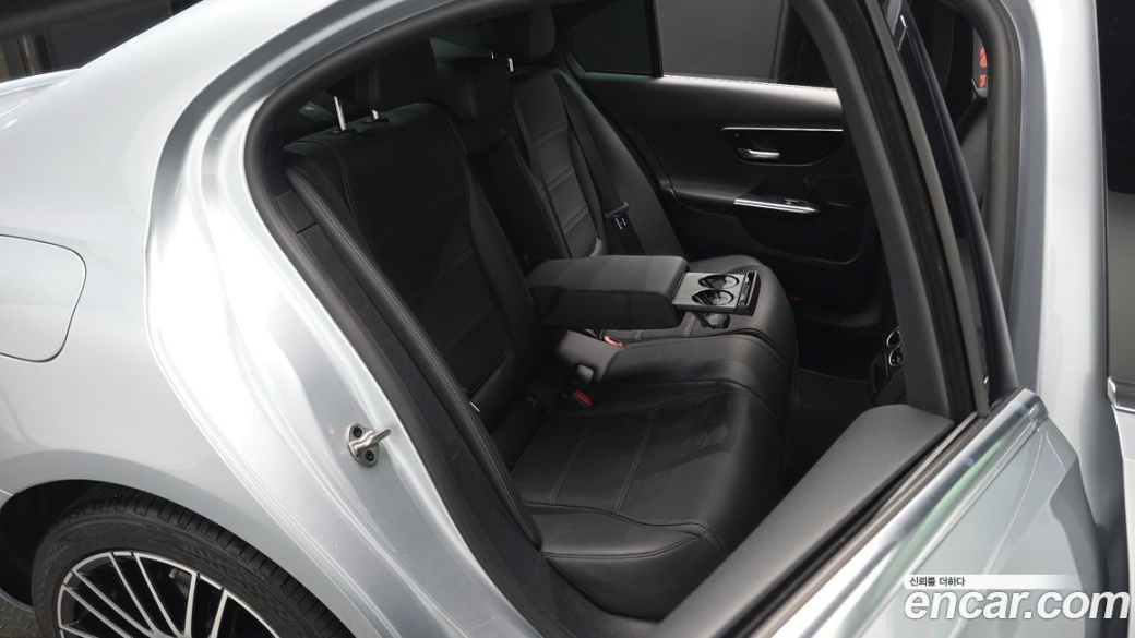 Mercedes-Benz C-Class C200 4MATIC Avantgarde, 2022
