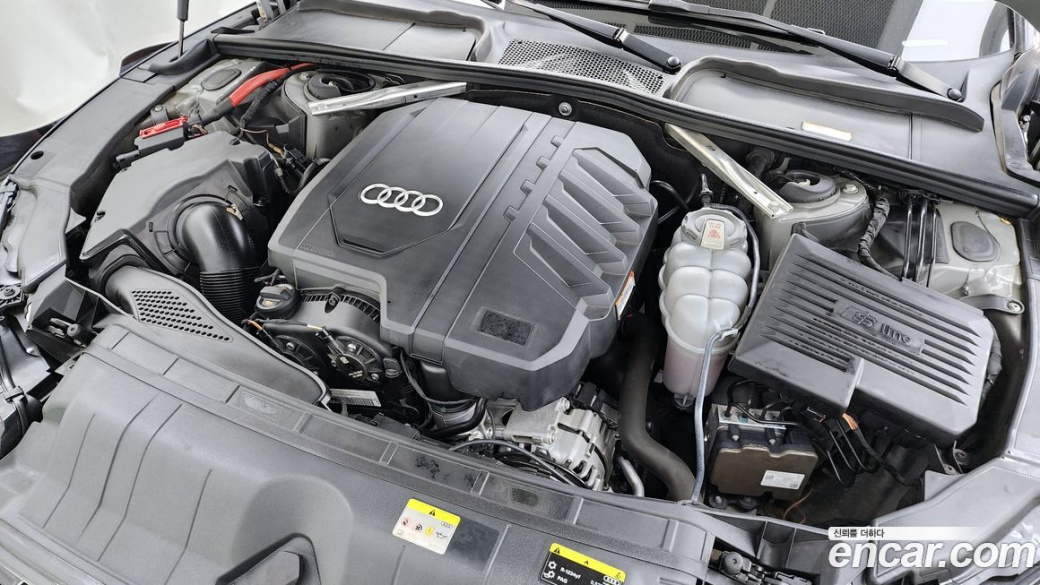 Audi A5 45 TFSI Quattro Coupe, 2021