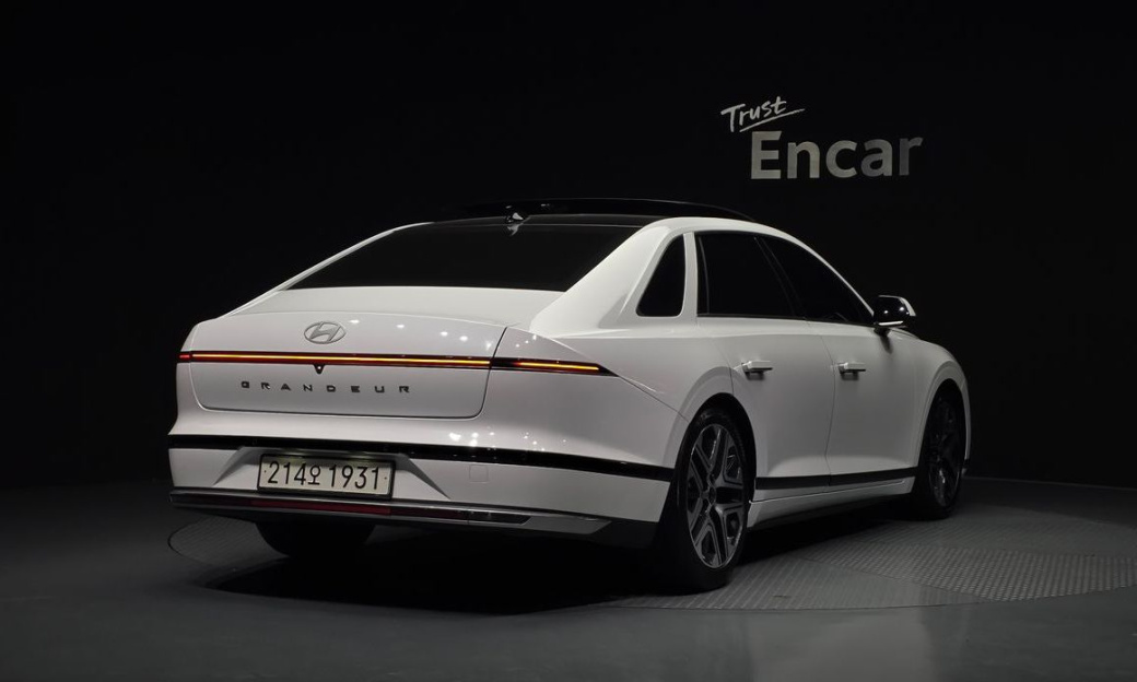 Hyundai Grandeur 2,5 Gasoline 2WD, 2025
