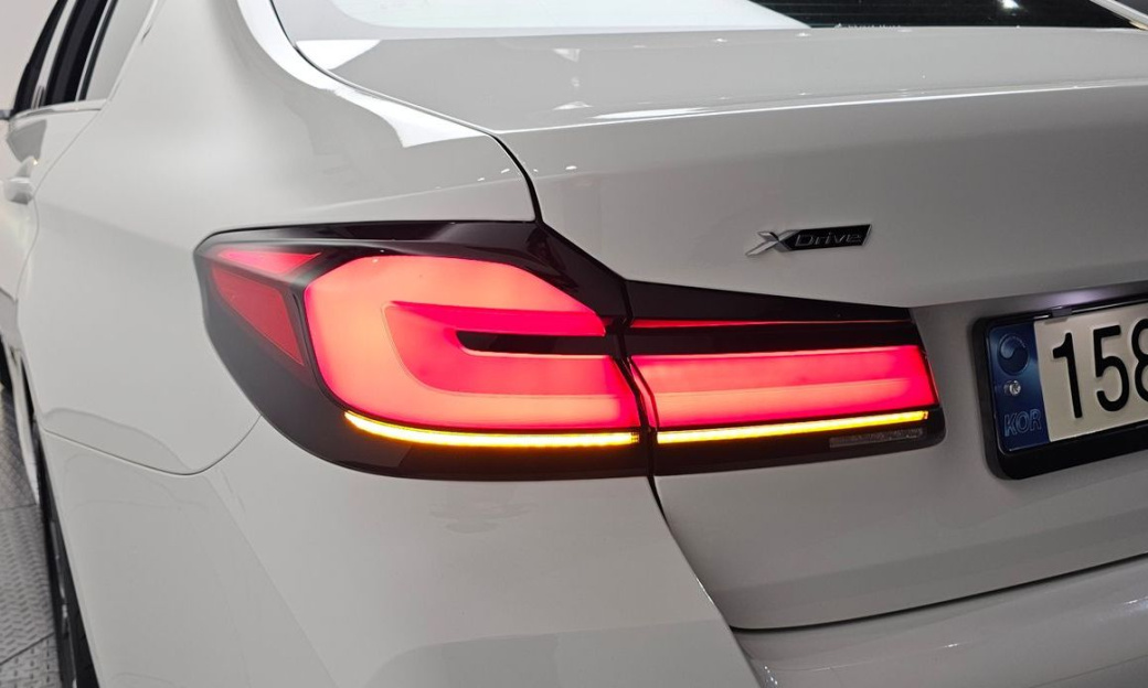 BMW 5-Series 530i xDrive M Sport Package, 2022